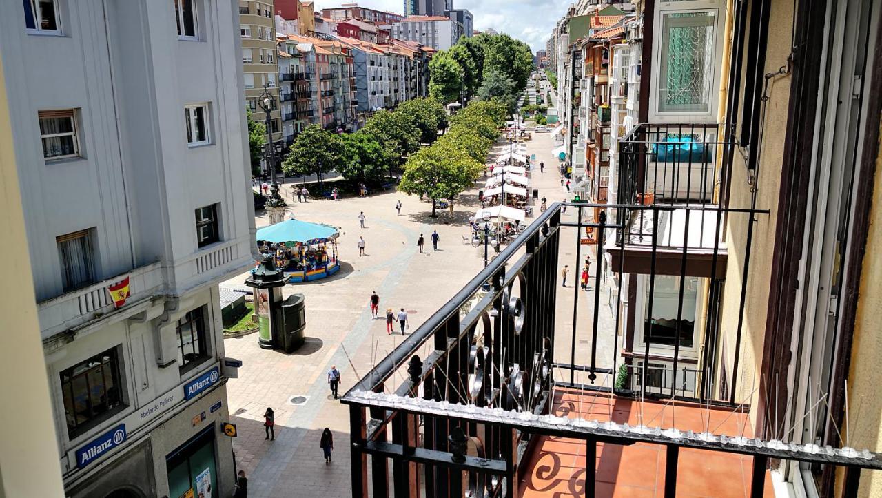 Appartamento Piso En Calle Peatonal Con Garaje Privado Santander Esterno foto
